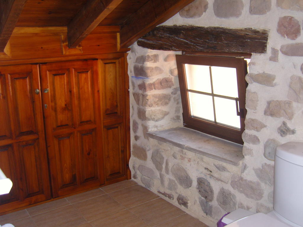 Casa Paulino Hotel Corrales De Buelna Exterior photo